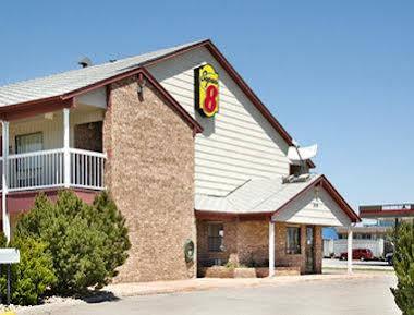 Super 8 By Wyndham Hotel
