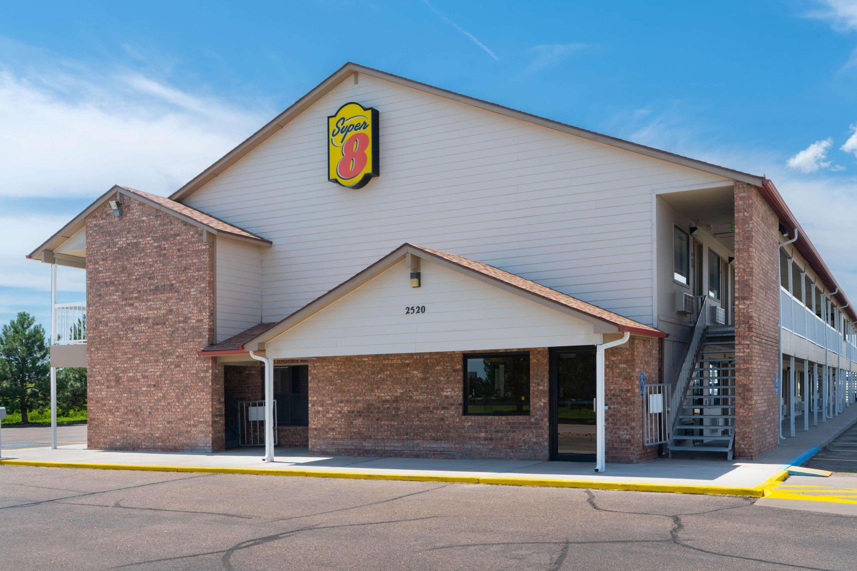 Hotel Super 8 By Wyndham 2*